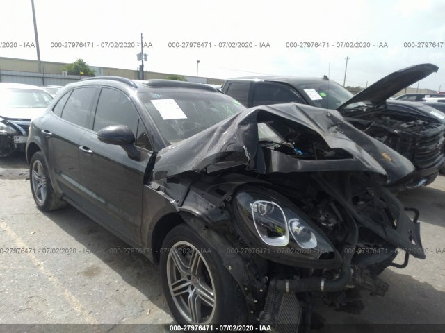 Porsche Macan (2016)