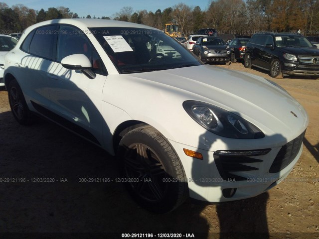 Porsche Macan (2015)