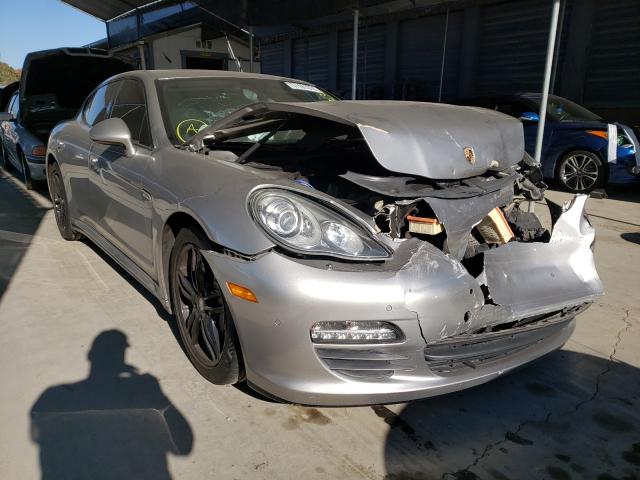 Porsche Panamera s (2012)