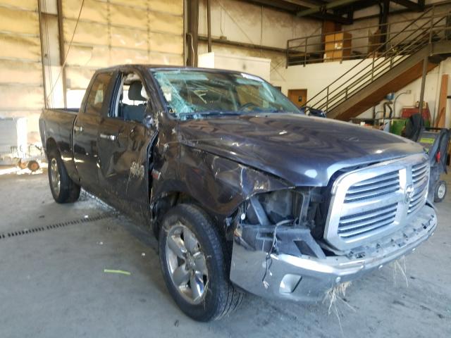 Ram 1500 slt (2017)