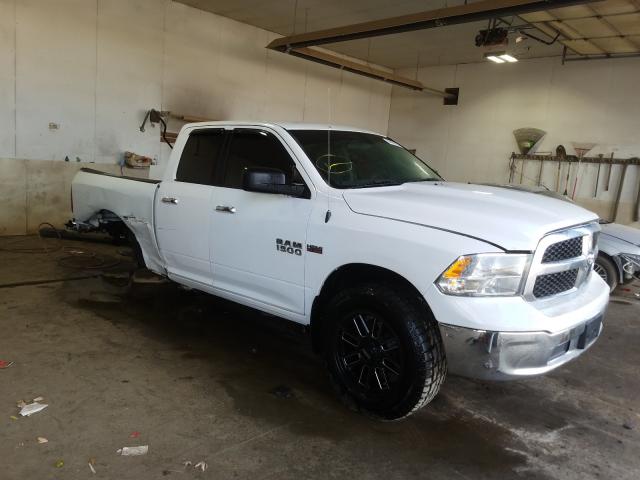 Ram 1500 slt (2017)