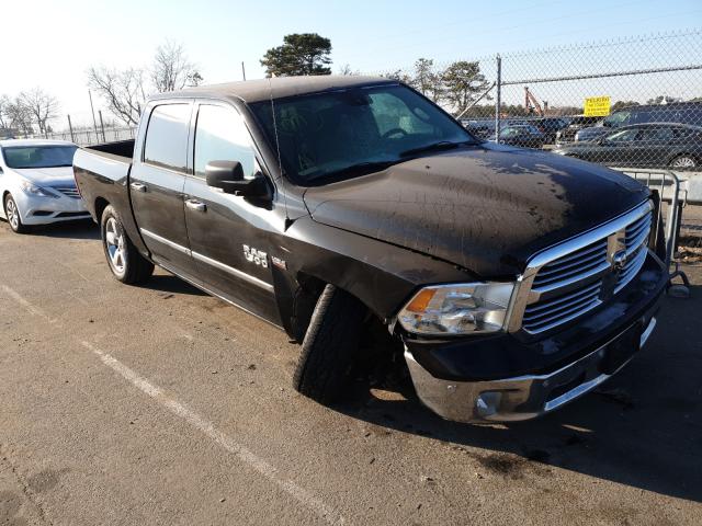 Ram 1500 slt (2015)