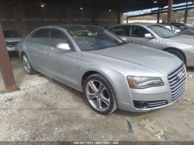 Audi A8 l (2011)