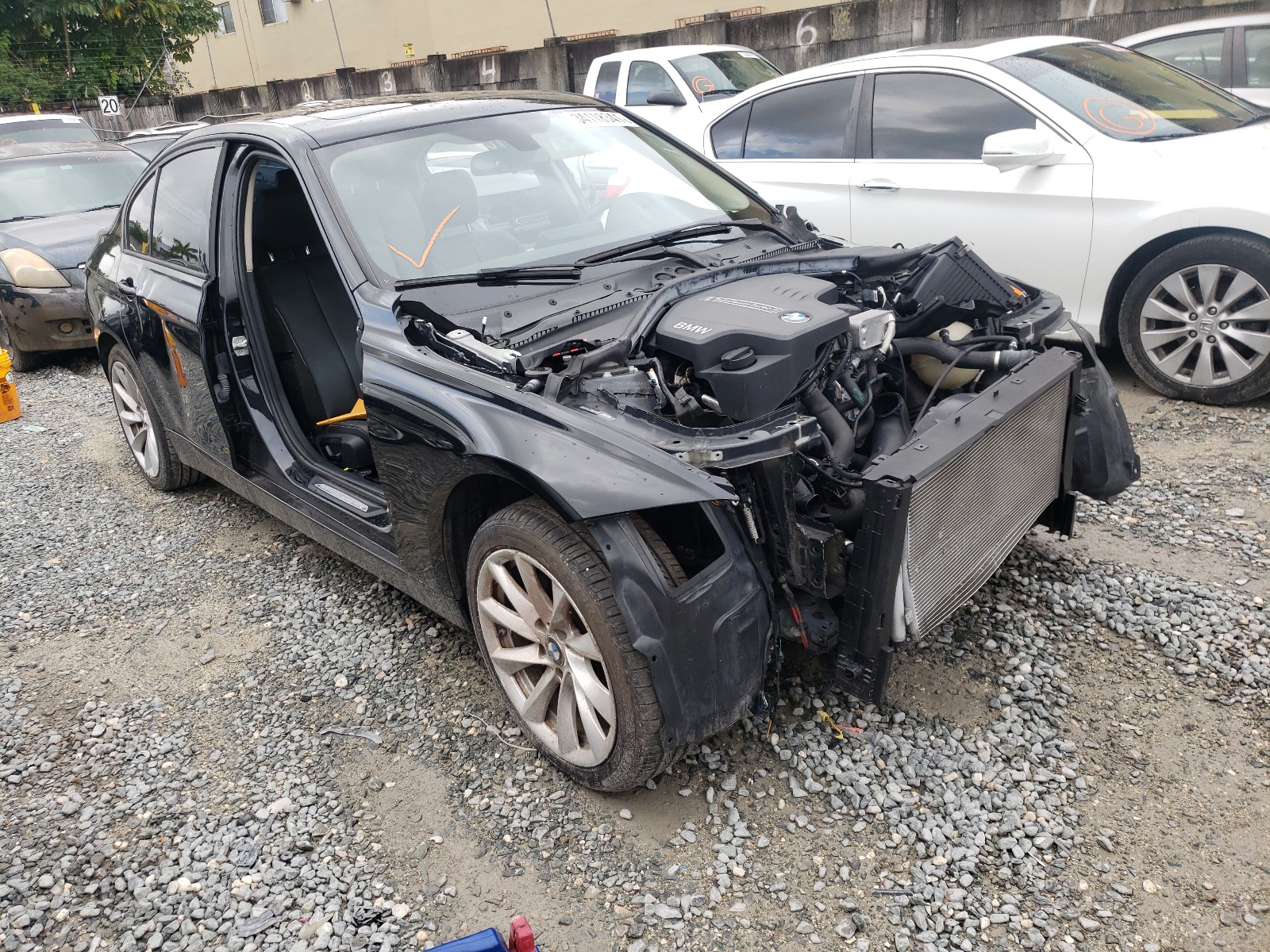 Bmw 328 i (2013)