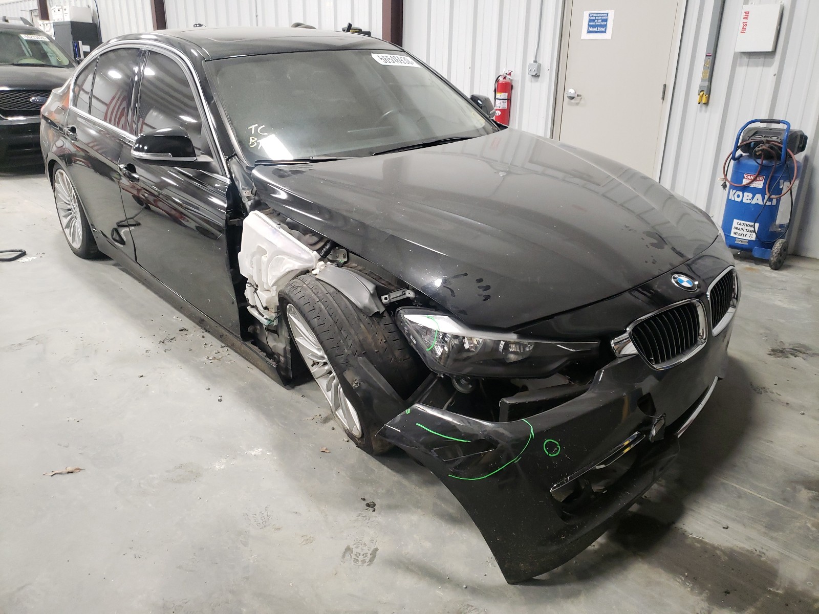 Bmw 328 i (2014)