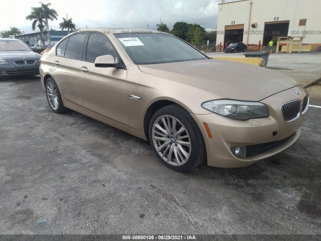 Bmw 5 (2011)