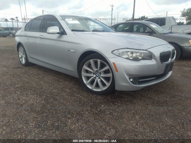 Bmw 5 (2011)