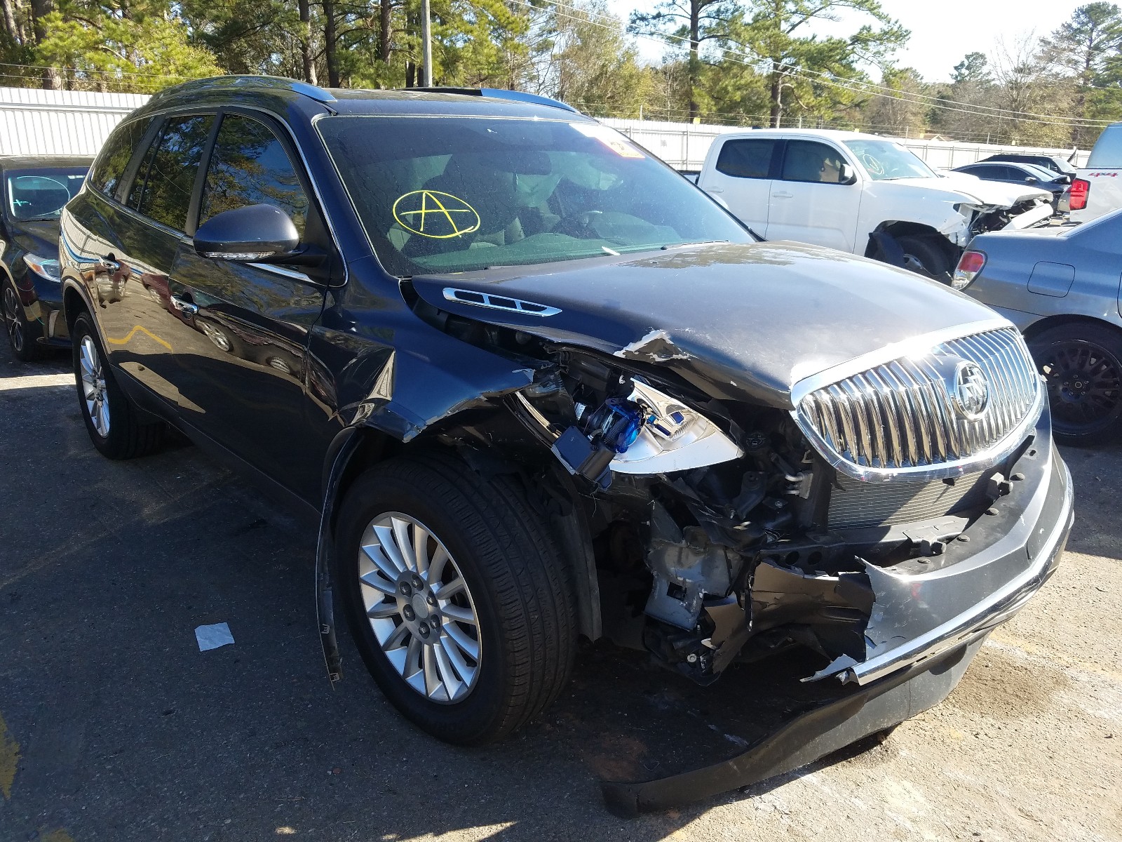 Buick Enclave cx (2011)