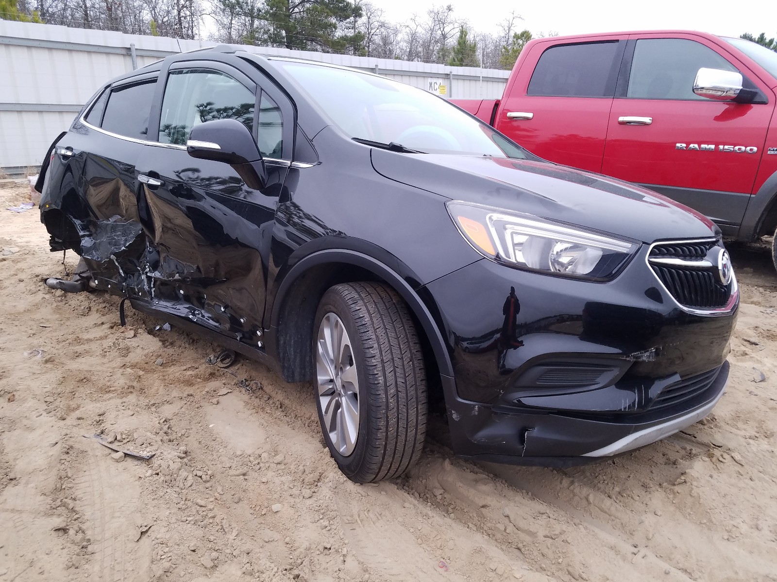 Buick Encore pre (2019)