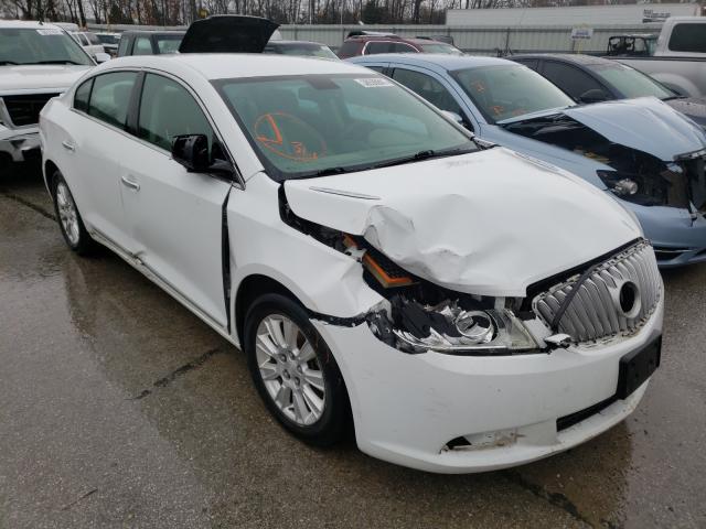 Buick Lacrosse c (2010)