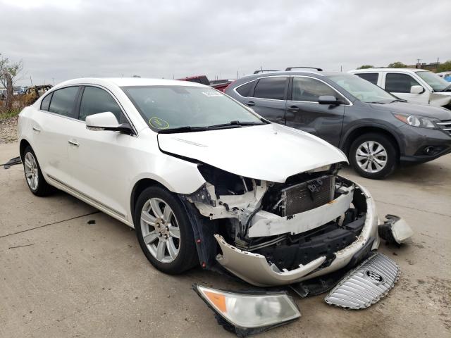 Buick Lacrosse c (2011)