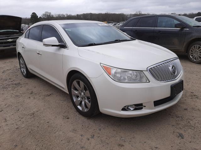 Buick Lacrosse c (2010)