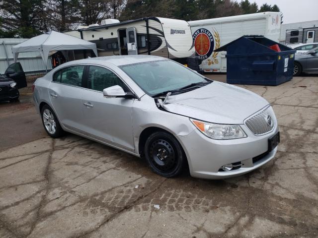 Buick Lacrosse c (2010)