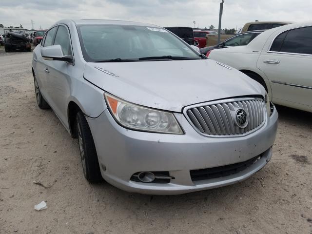 Buick Lacrosse c (2010)