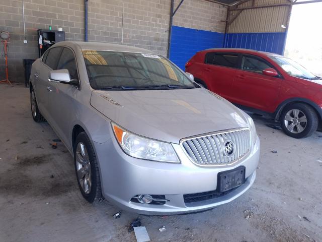 Buick Lacrosse c (2011)