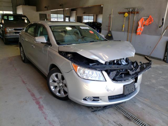 Buick Lacrosse c (2011)