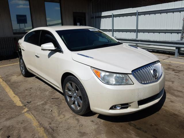 Buick Lacrosse c (2011)