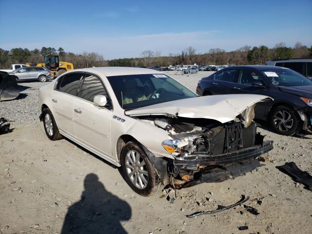 Buick Lucerne cx (2011)