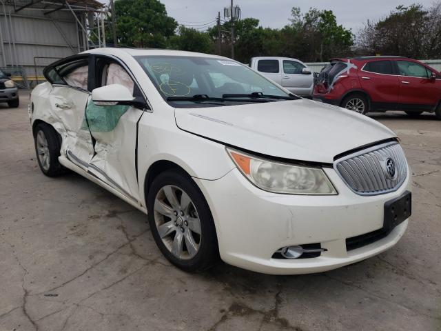 Buick Lacrosse c (2011)