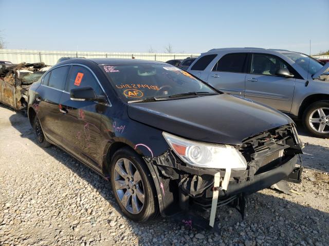 Buick Lacrosse c (2010)