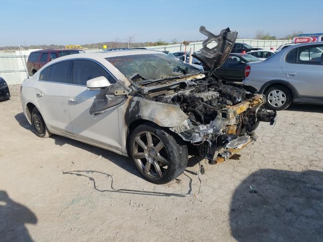 Buick Lacrosse c (2010)