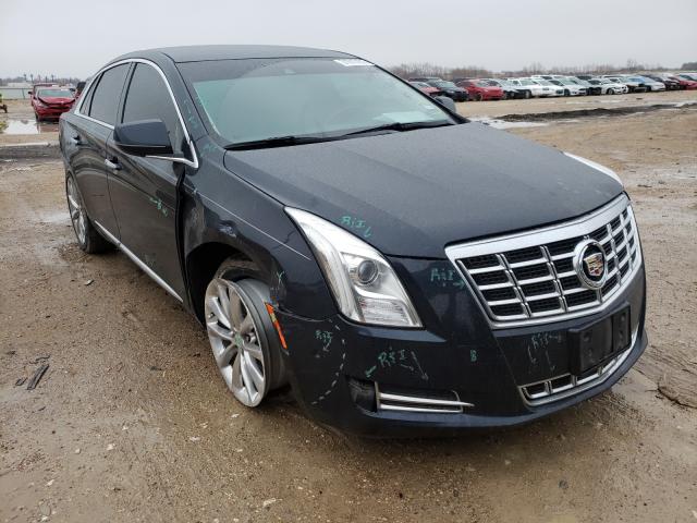Cadillac Xts luxury (2014)