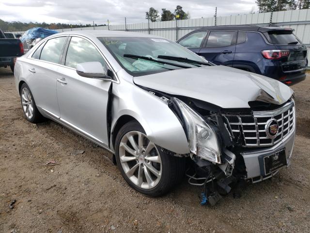 Cadillac Xts luxury (2014)