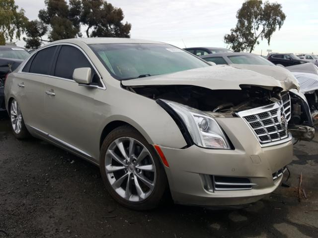 Cadillac Xts luxury (2014)