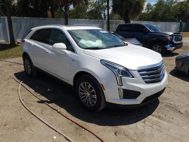 Cadillac Xt5 luxury (2019)
