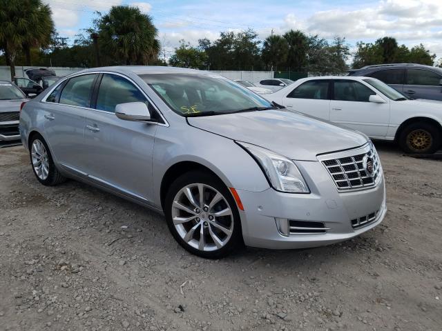 Cadillac Xts luxury (2015)
