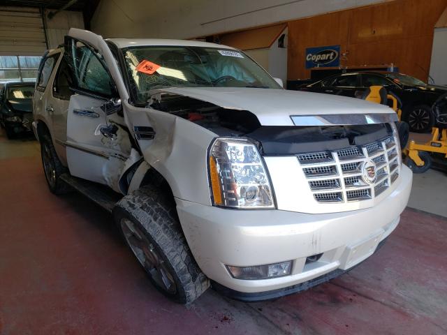 Cadillac Escalade l (2011)