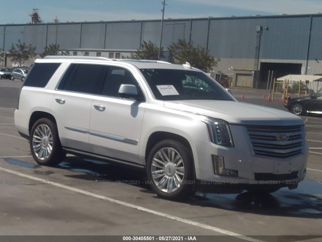 Cadillac Escalade (2016)