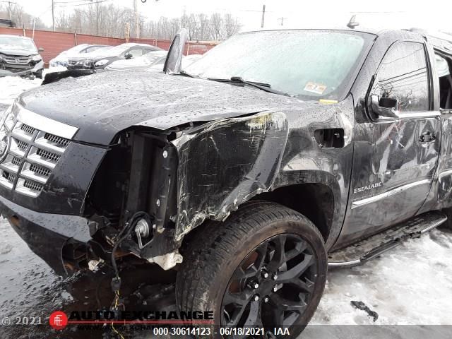 Cadillac Escalade (2010)