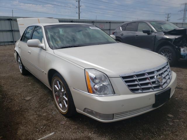 Cadillac Dts luxury (2010)