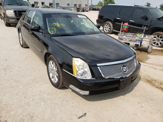 Cadillac Dts luxury (2010)