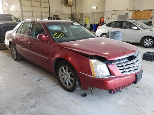 Cadillac Dts luxury (2011)