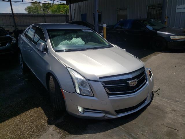 Cadillac Xts luxury (2016)