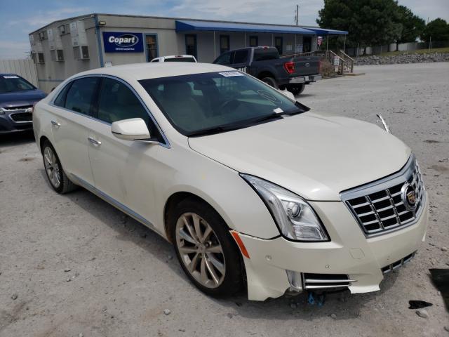 Cadillac Xts luxury (2014)