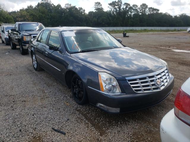 Cadillac Dts luxury (2010)
