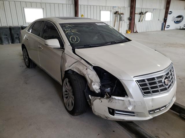 Cadillac Xts luxury (2015)
