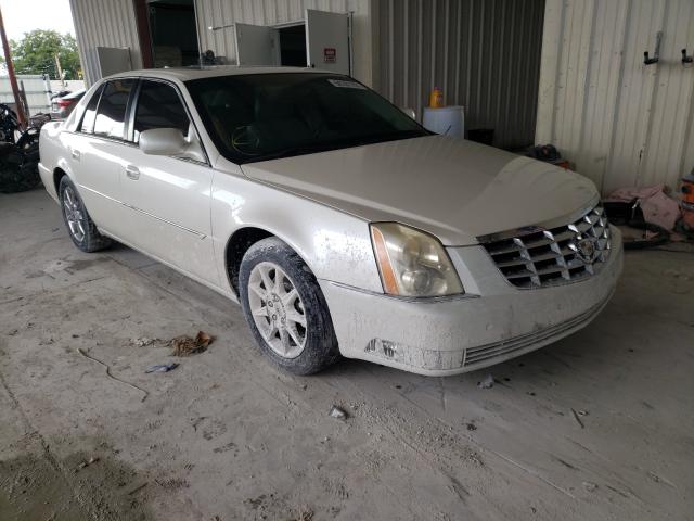 Cadillac Dts luxury (2010)