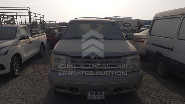 Cadillac Escalade (2005)