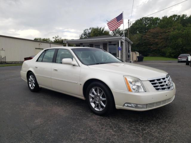 Cadillac Dts luxury (2010)