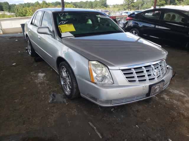 Cadillac Dts premiu (2011)