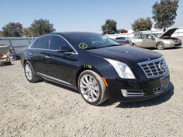 Cadillac Xts luxury (2013)