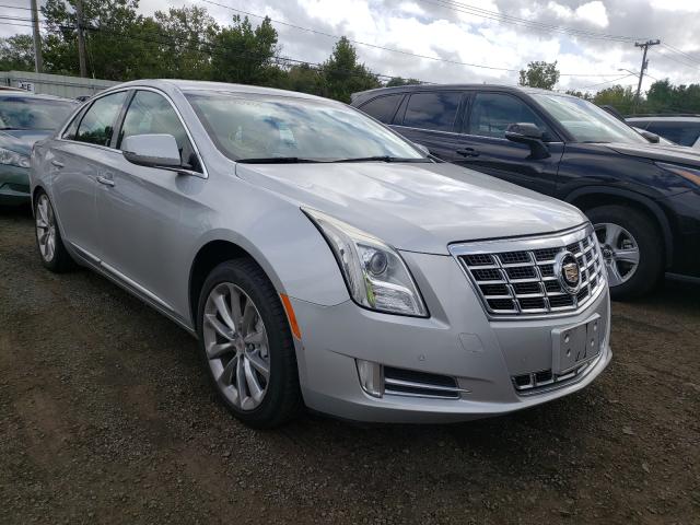 Cadillac Xts luxury (2013)