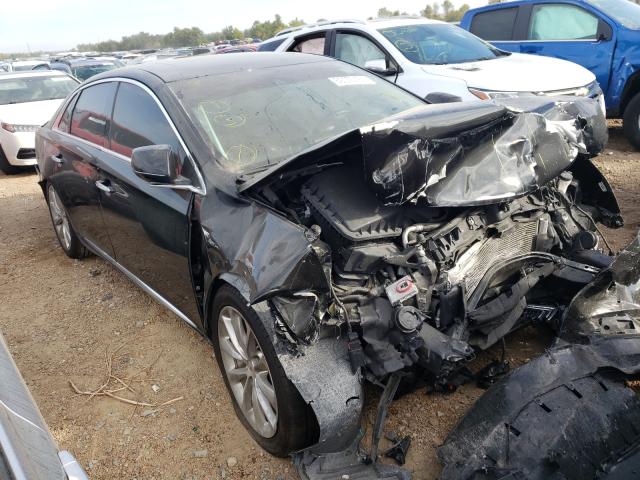 Cadillac Xts luxury (2013)