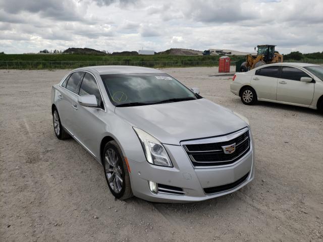 Cadillac Xts luxury (2016)