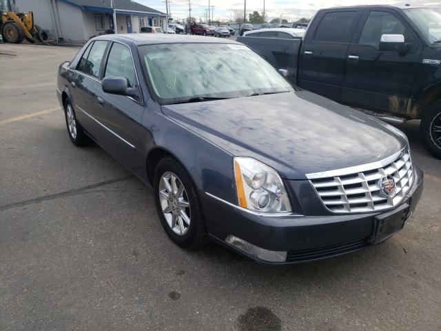 Cadillac Dts luxury (2010)