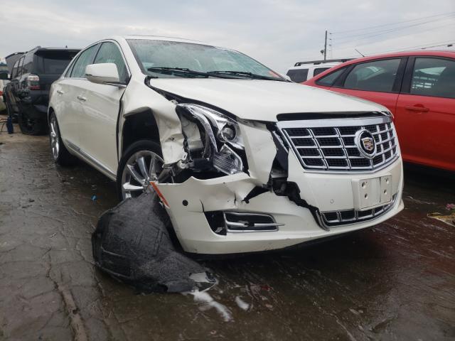 Cadillac Xts luxury (2014)